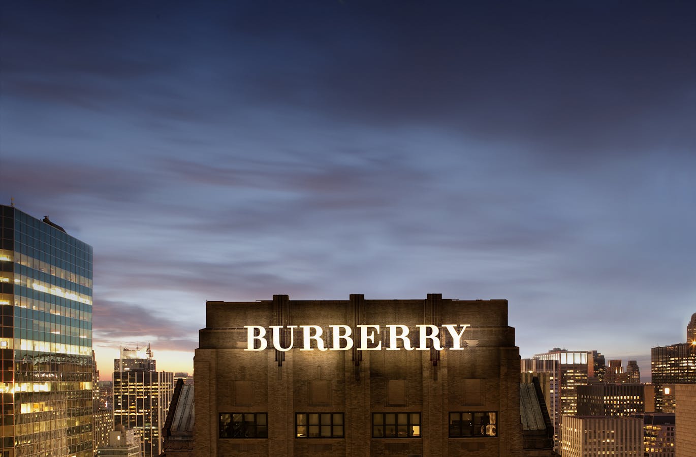 burberry digital marketing strategy